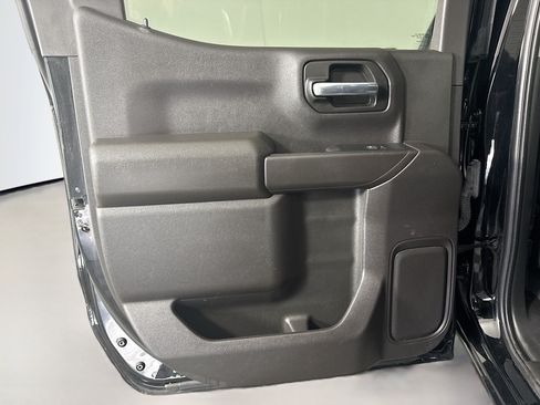 Used 2023 Chevrolet Silverado 1500 Custom RWD image 25