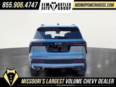 New 2026 Chevrolet Traverse Z71 w/ LPO, Floor Liner Package AWD/4WD image 4