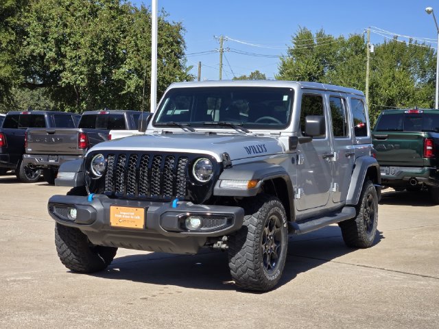 Used 2023 Jeep Wrangler Unlimited w/ Cold Weather Group AWD/4WD image 3