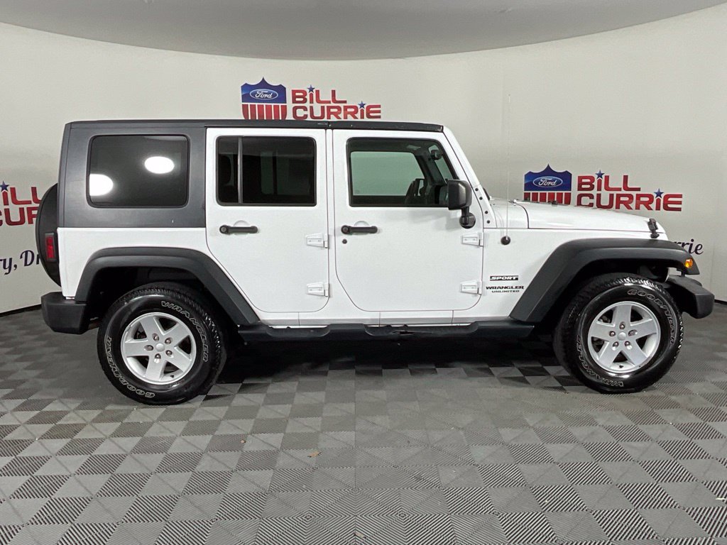 Used 2017 Jeep Wrangler Unlimited Sport w/ Quick Order Package 24S AWD/4WD image 2