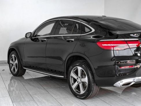 Used 2017 Mercedes-Benz GLC 300 4MATIC Coupe image 64