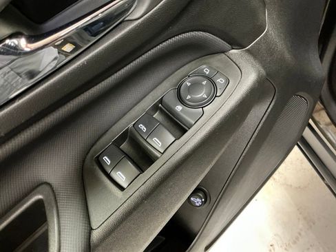 Certified 2024 Chevrolet Equinox RS AWD/4WD image 18