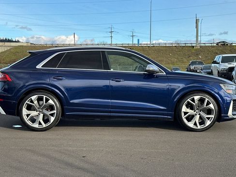 Used 2021 Audi RS Q8 w/ Executive Package AWD/4WD image 2