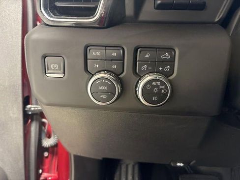 Used 2023 GMC Sierra 1500 Denali w/ Technology Package image 15