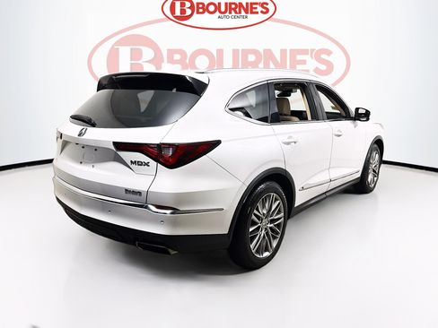 Used 2023 Acura MDX SH-AWD w/ Advance Package image 12