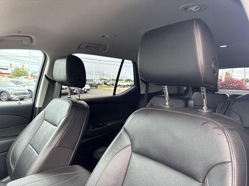 Used 2020 Chevrolet Traverse RS w/ LPO, Floor Liner Package FWD image 20