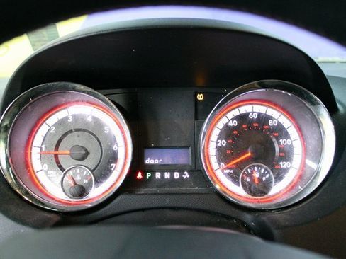 Used 2015 Dodge Grand Caravan SE w/ Quick Order Package 29E SE image 11