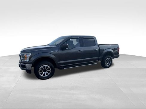Used 2018 Ford F150 XLT w/ Equipment Group 302A Luxury AWD/4WD image 5