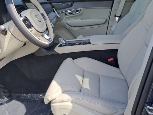 New 2026 Volvo XC90 B6 Ultra image 6