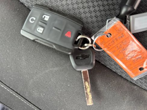 Used 2020 Chevrolet Colorado LT w/ Colorado RST Special Edition image 36