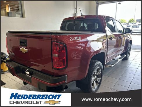 Used 2016 Chevrolet Colorado Z71 AWD/4WD image 4