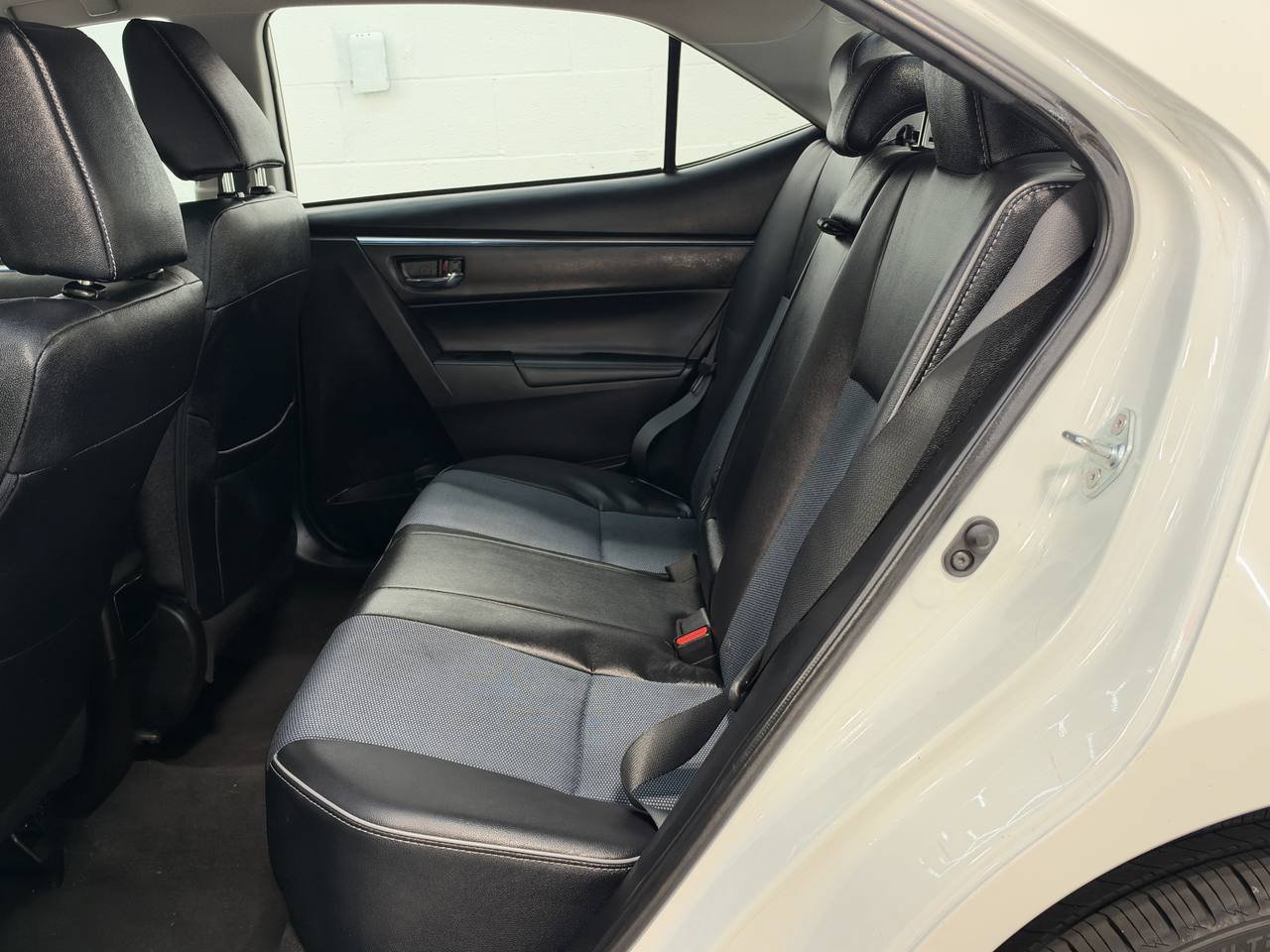 Used 2016 Toyota Corolla S FWD image 26