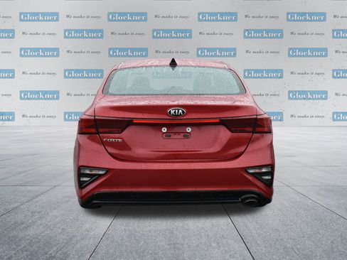 Used 2021 Kia Forte LXS image 7