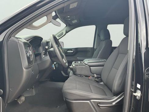 Used 2020 Chevrolet Silverado 1500 Custom w/ Custom Value Package image 14