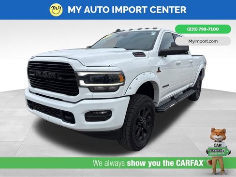 Used 2019 RAM 2500 Laramie w/ Night Edition image 3
