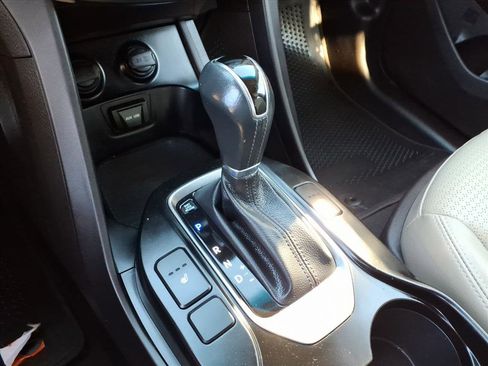 Used 2013 Hyundai Santa Fe Sport 2.0T image 24