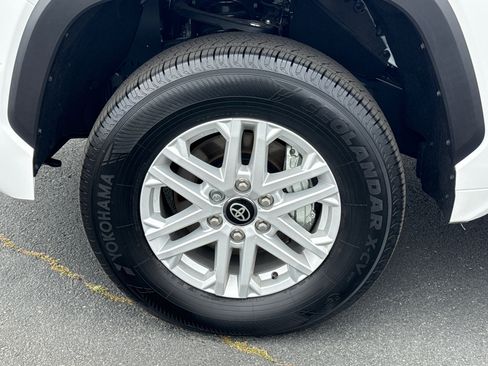 New 2025 Toyota Tundra SR5 image 5