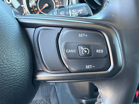 Certified 2022 Jeep Wrangler Unlimited Sport AWD/4WD image 29