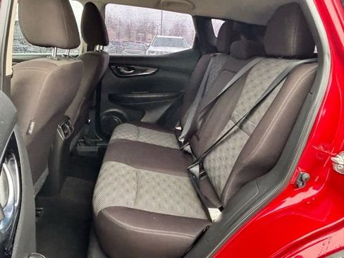 Used 2019 Nissan Rogue Sport SV image 19