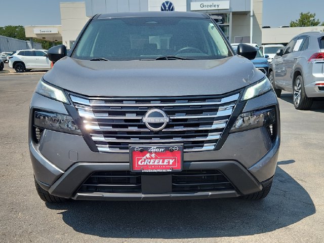 Used 2024 Nissan Rogue S AWD/4WD image 5