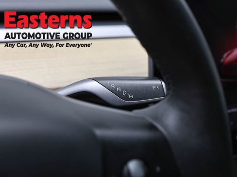 Used 2022 Tesla Model 3 Long Range AWD/4WD image 13