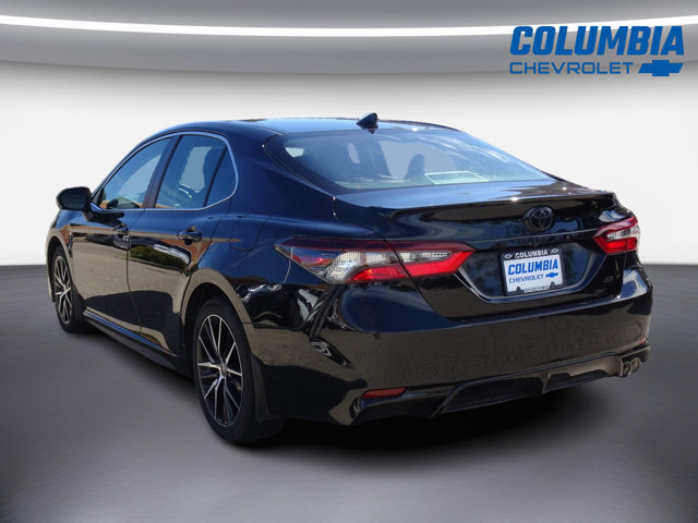 Used 2023 Toyota Camry SE w/ Convenience Package FWD image 5