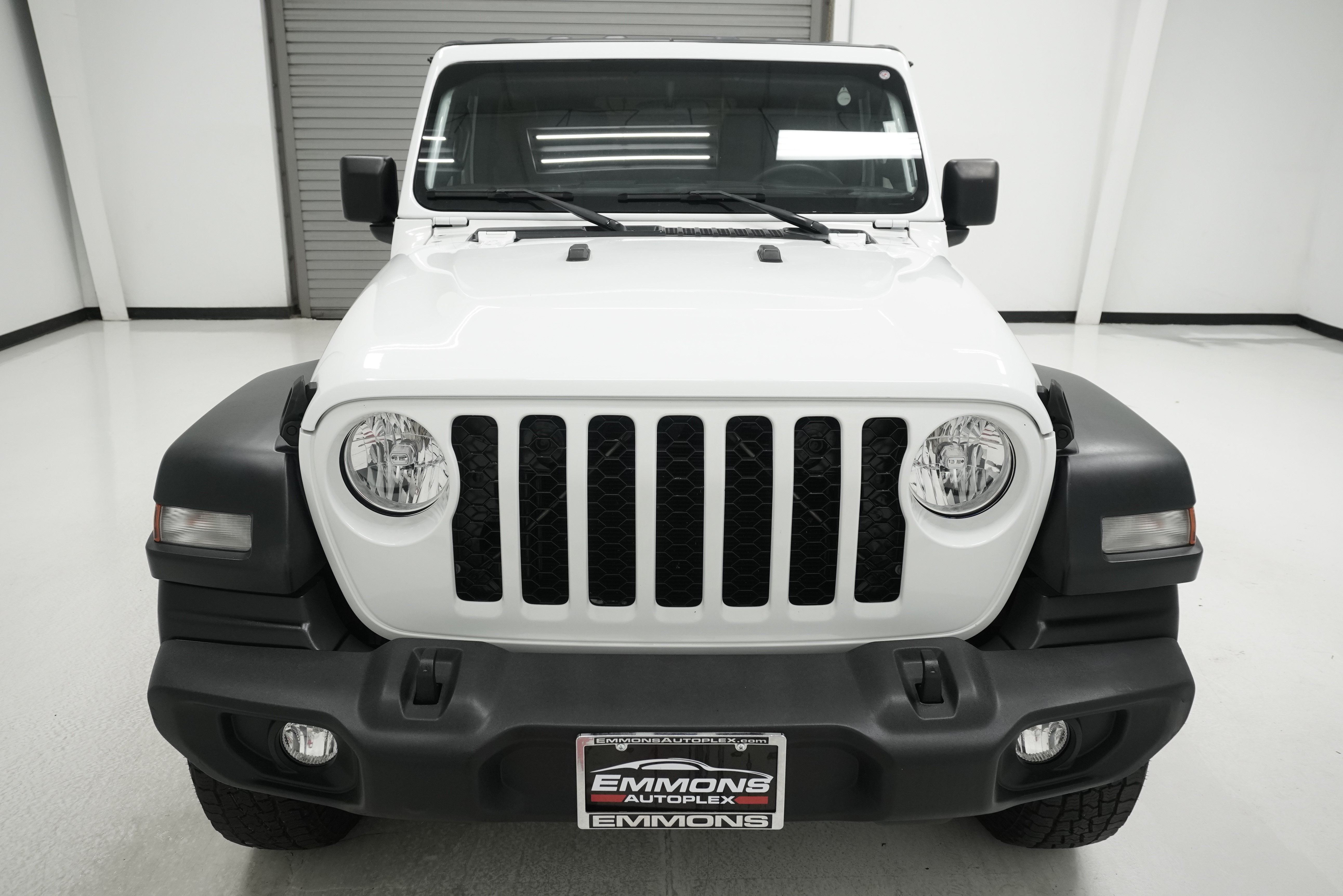 Used 2024 Jeep Wrangler Unlimited Sport AWD/4WD image 2