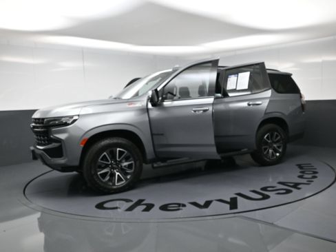 Used 2023 Chevrolet Tahoe Z71 w/ Luxury Package AWD/4WD image 22