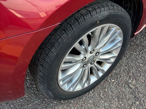 Used 2012 Chrysler 200 Limited image 37