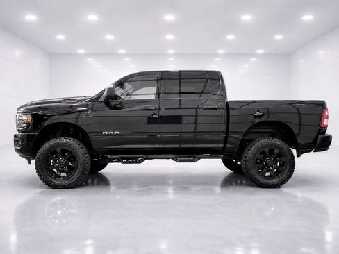 Used 2019 RAM 3500 Big Horn w/ Black Appearance Package AWD/4WD image 2