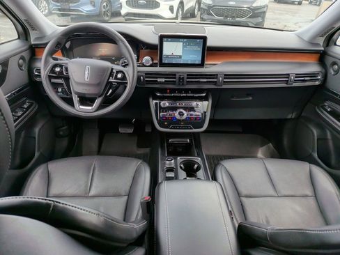 Used 2020 Lincoln Corsair Reserve w/ Equipment Group 201A AWD/4WD image 2
