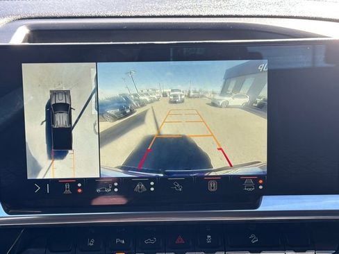 Used 2024 GMC Sierra 2500 SLE image 16