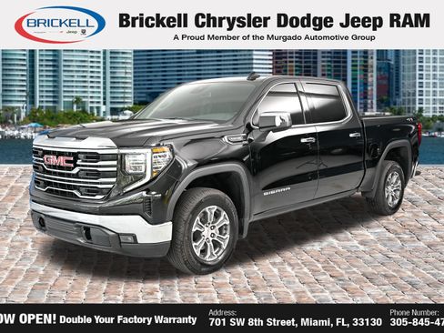 Used 2026 GMC Sierra 1500 SLT AWD/4WD image 9