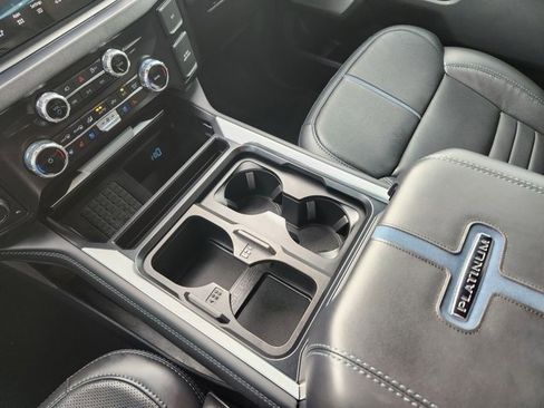 Used 2025 Ford F250 Platinum w/ FX4 Off-Road Package image 18