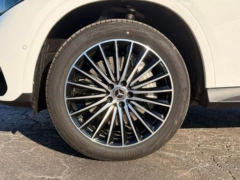 New 2026 Mercedes-Benz GLC 300 4MATIC image 15