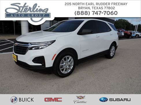Used 2024 Chevrolet Equinox LS FWD image 1