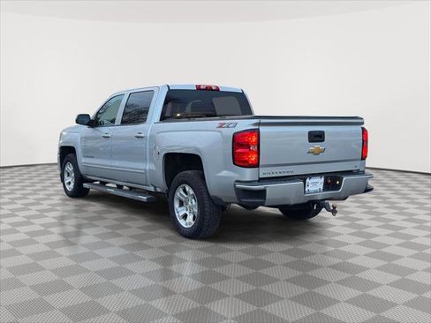 Used 2018 Chevrolet Silverado 1500 LT w/ All Star Edition image 5