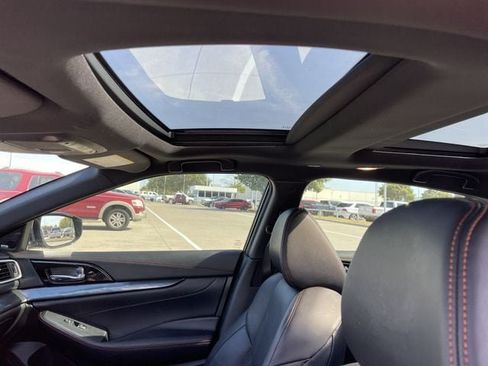 Used 2023 Nissan Maxima SR w/ Sport Mat Group FWD image 25