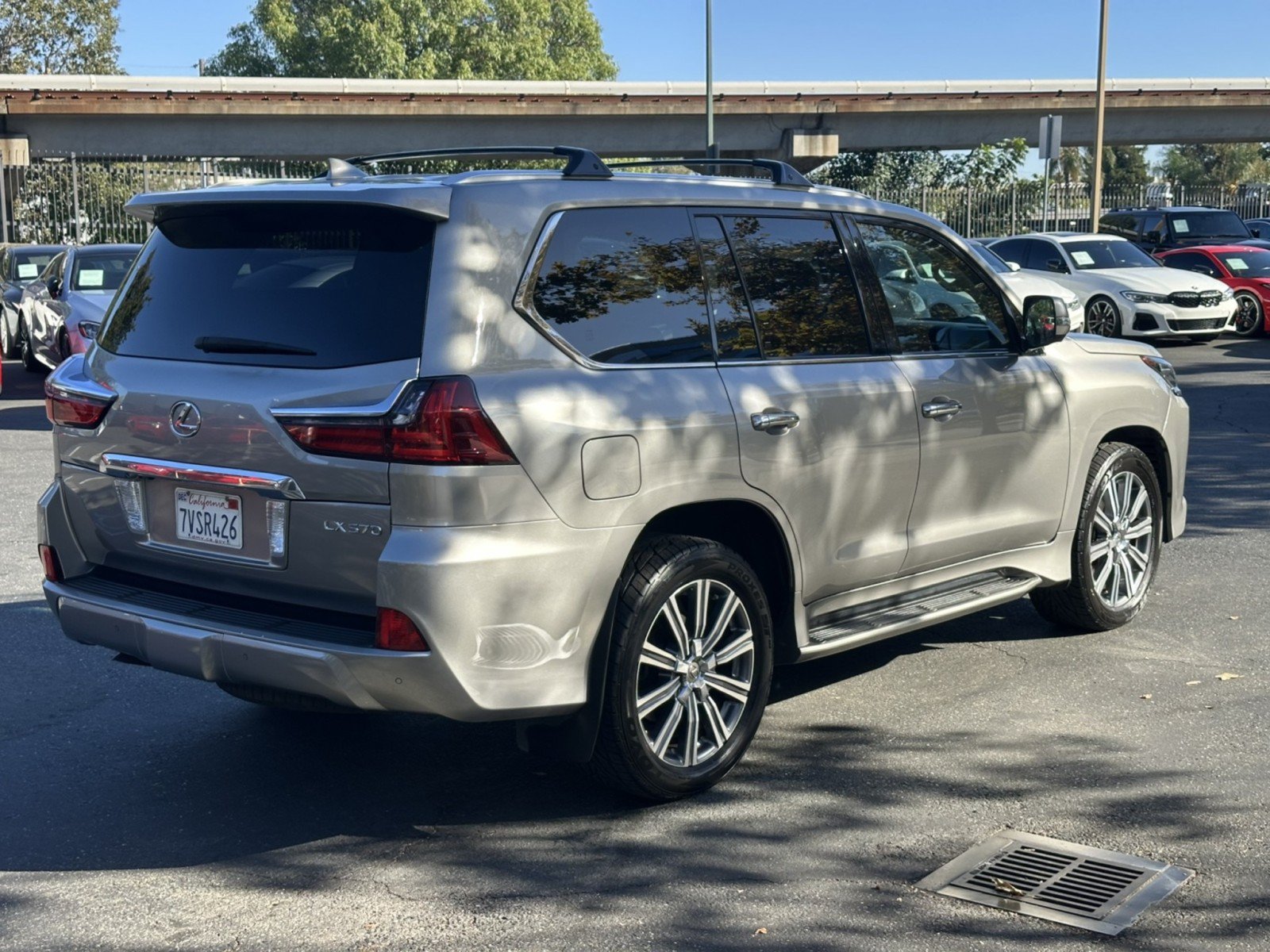 Used 2017 Lexus LX 570 4WD image 8