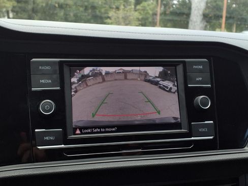 Certified 2023 Volkswagen Jetta S FWD image 12