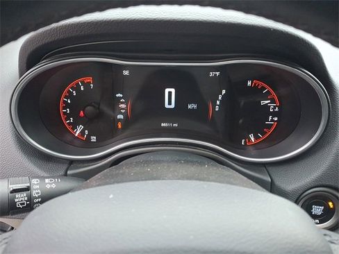 Used 2020 Dodge Durango SXT image 21