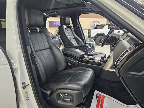 Used 2014 Land Rover Range Rover Supercharged image 20