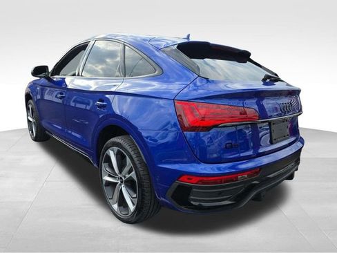 Used 2023 Audi Q5 2.0T Prestige w/ Prestige Package image 4