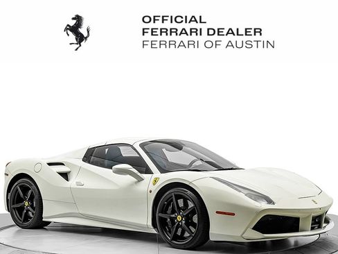 Used 2017 Ferrari 488 Spider RWD image 2