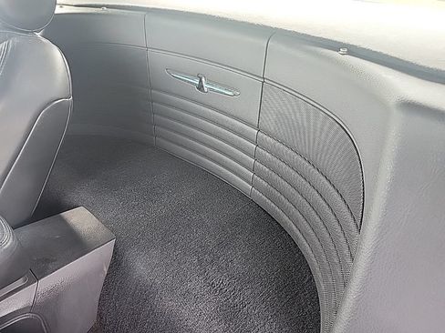 Used 2002 Ford Thunderbird RWD image 16