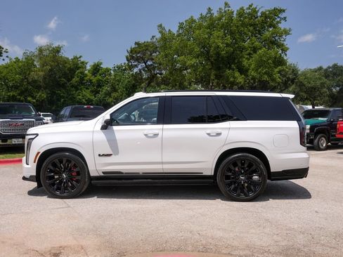 Used 2025 Cadillac Escalade V w/ LPO, ONYX Package AWD/4WD image 2