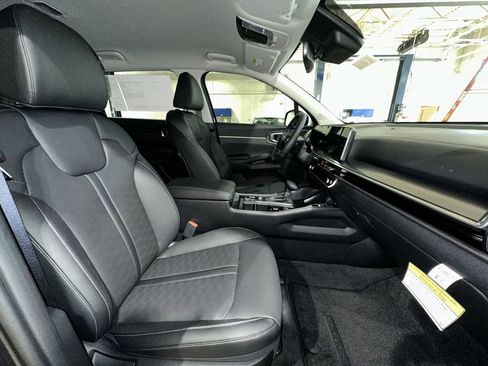New 2026 Kia Sorento S image 25