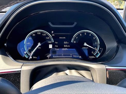 Used 2025 Genesis GV70 2.5T w/ Sport Prestige Package image 10