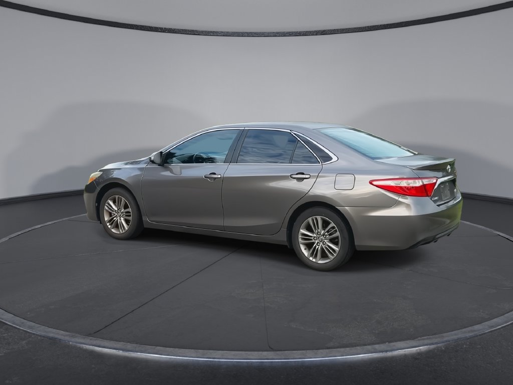 Used 2016 Toyota Camry SE FWD image 6