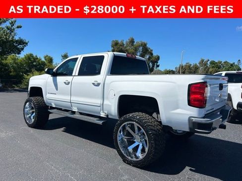 Used 2018 Chevrolet Silverado 1500 LT w/ All Star Edition image 4